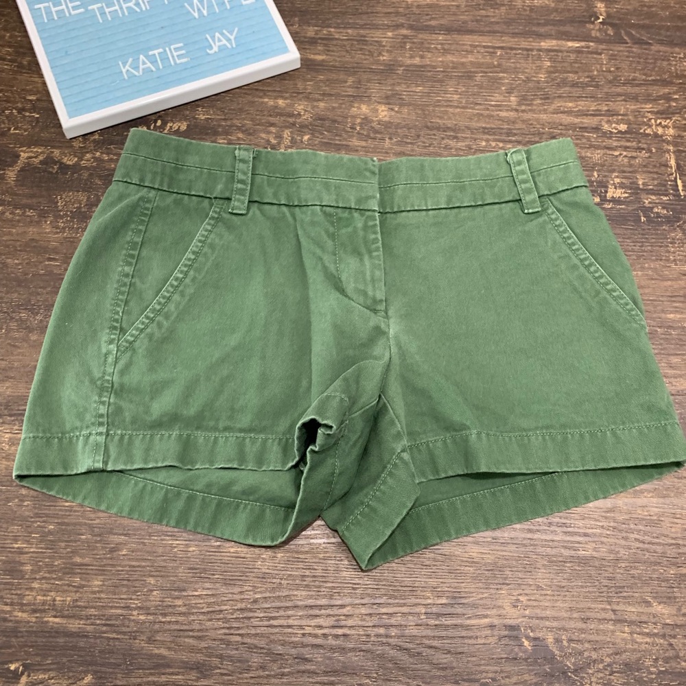 J crew Chino Army Green Broke in Shorts Size 00 - Picture 2 of 4